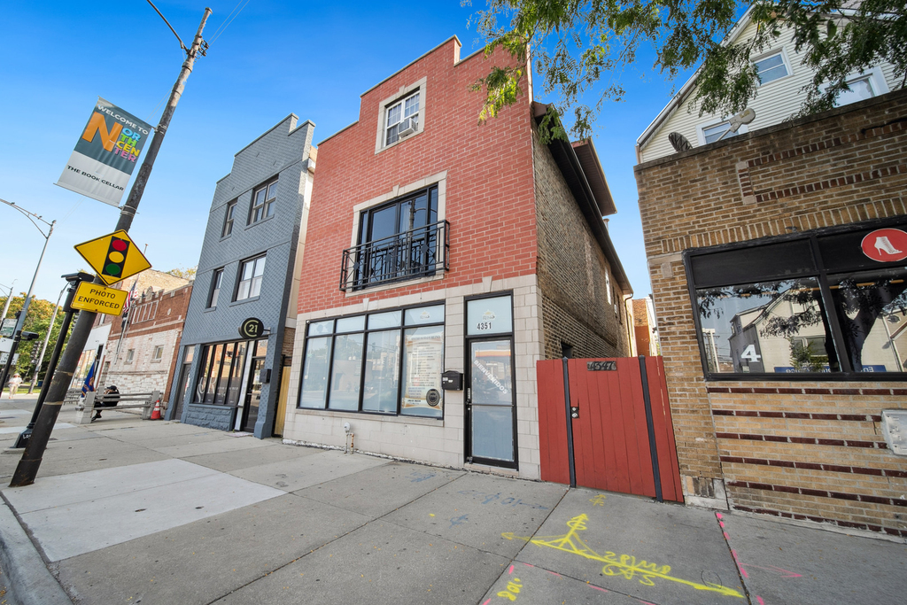 4351 N Western Avenue - Photo 0