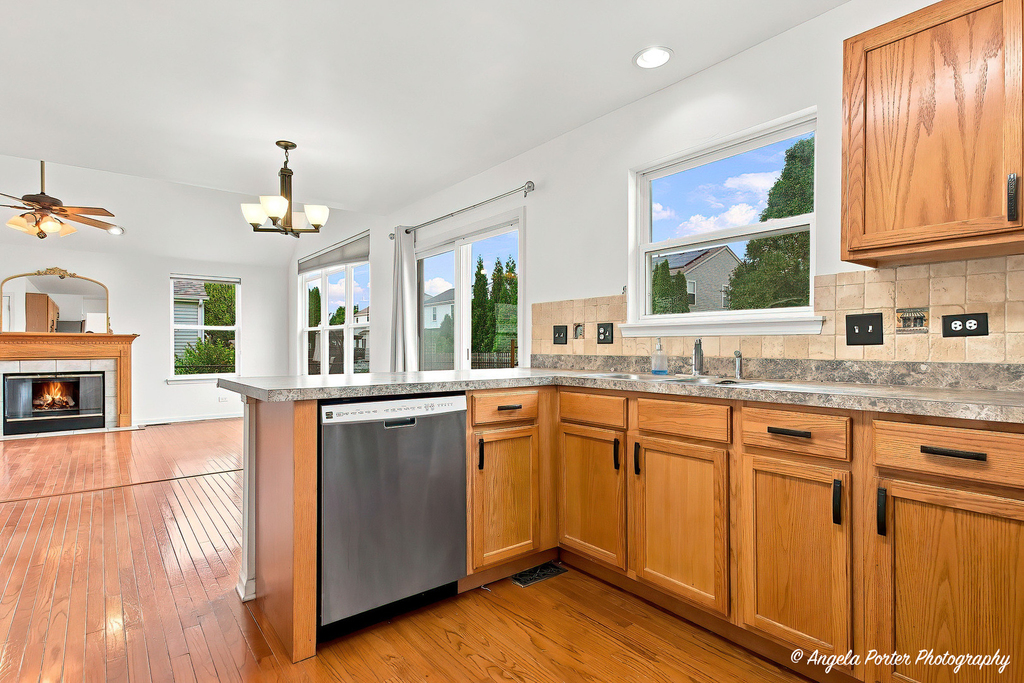 10570 Wing Pointe Drive - Photo 7