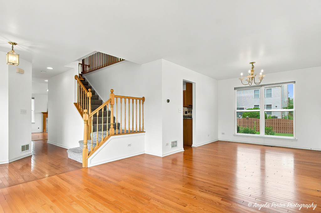 10570 Wing Pointe Drive - Photo 3
