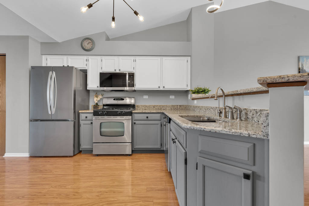 239 Camel Bend Court - Photo 4