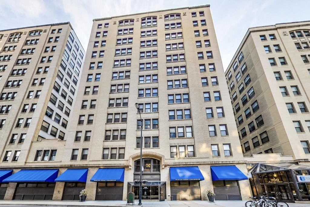 740 S Federal Street - Photo 1