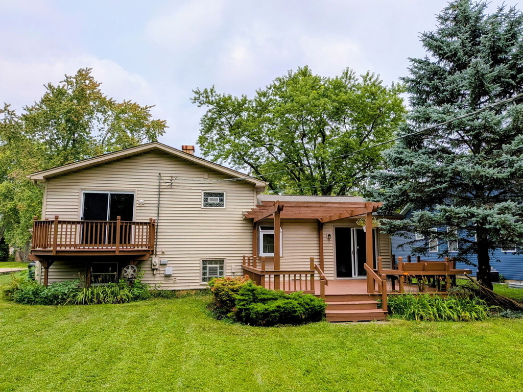 1707 Cherrywood Lane - Photo 4
