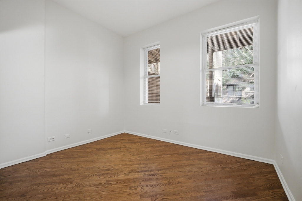 626 W Buckingham Place - Photo 18