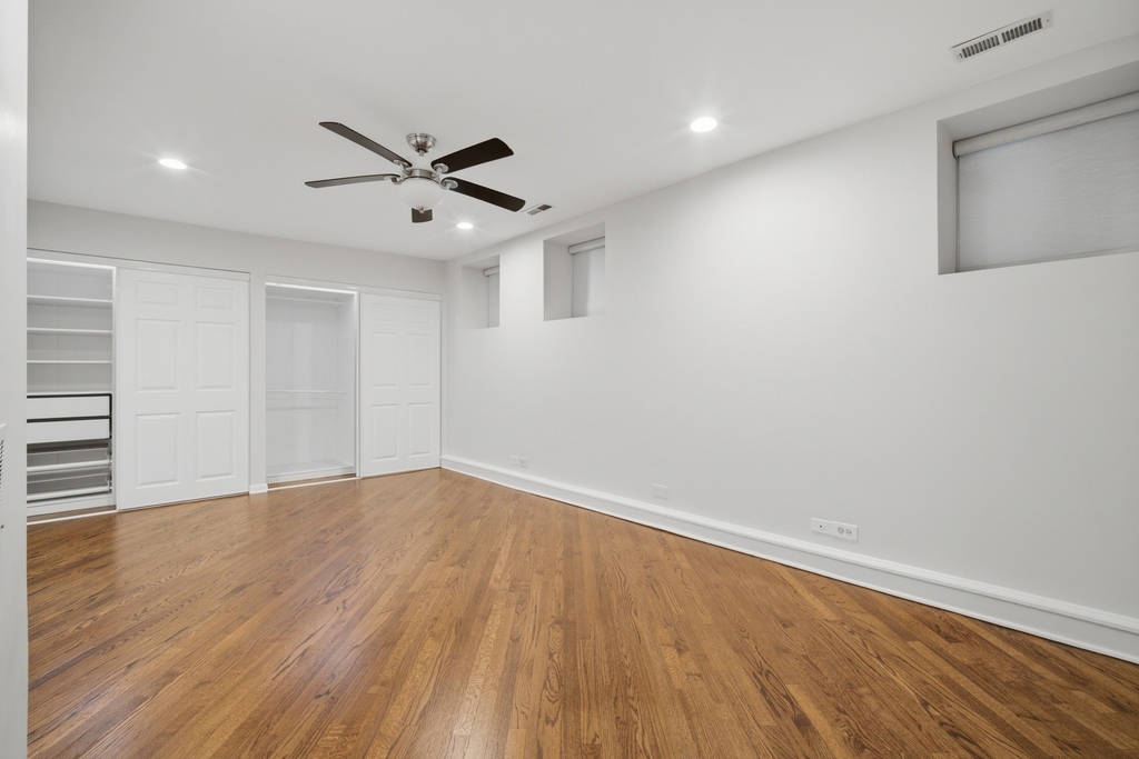 626 W Buckingham Place - Photo 14