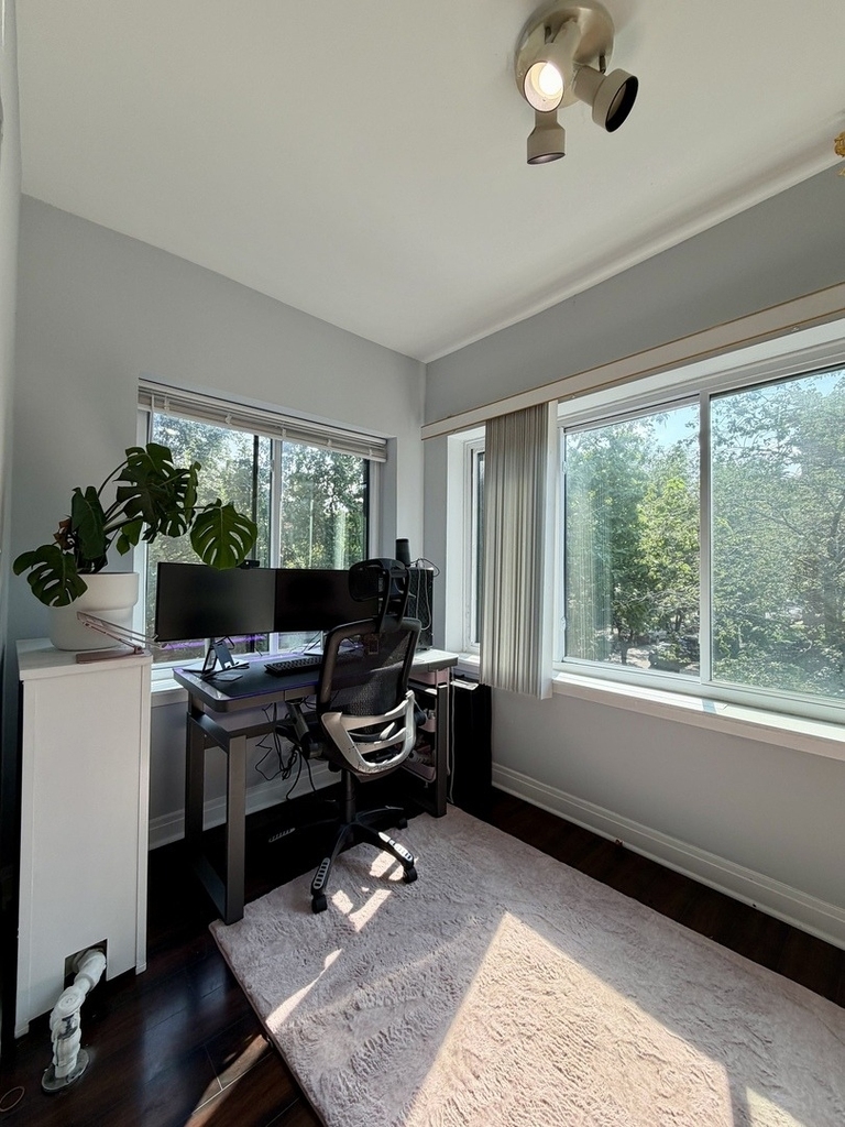 906 W Sunnyside Avenue - Photo 4