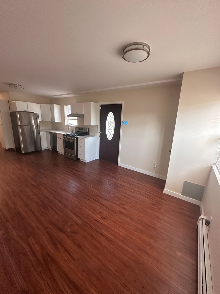 222-30 100th Avenue - Photo 14