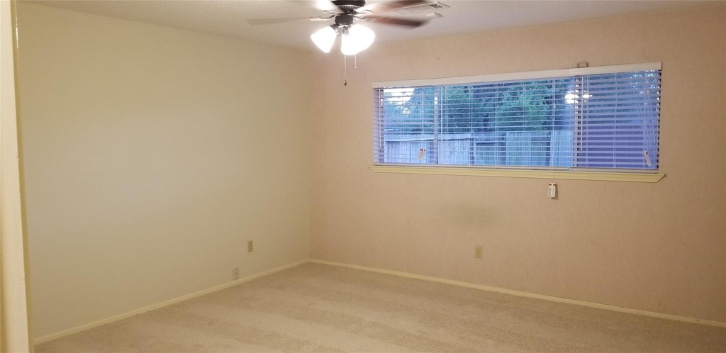 8807 Leader Street - Photo 10