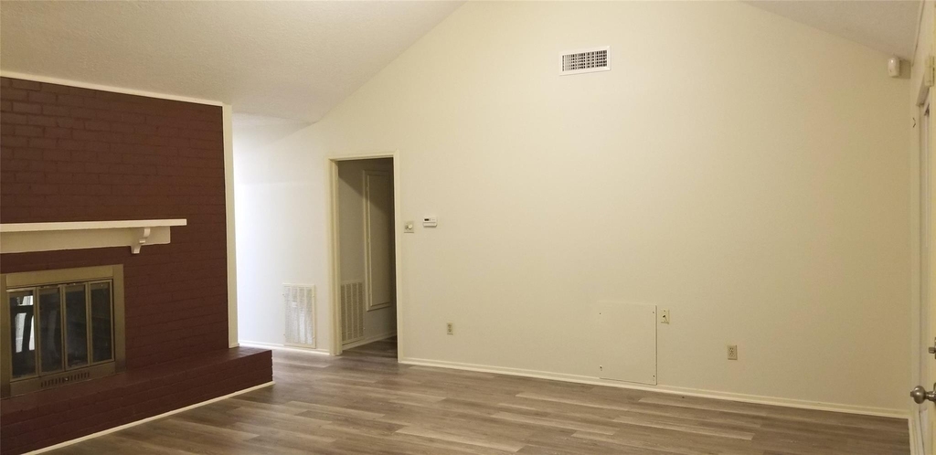 8807 Leader Street - Photo 5