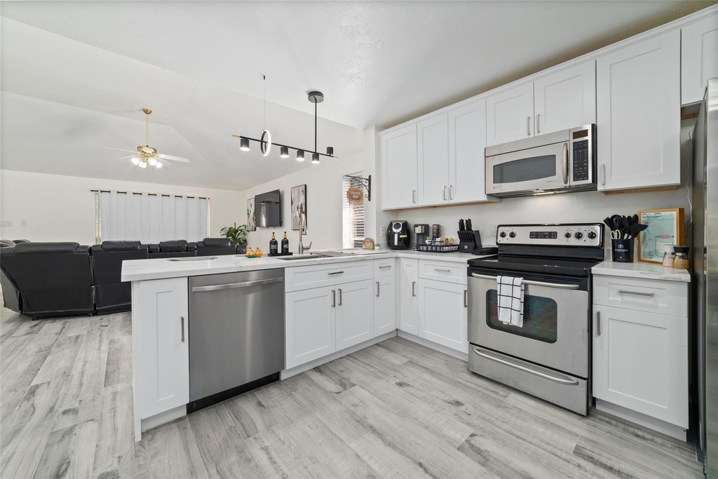 3511 Colleen Woods Circle - Photo 23