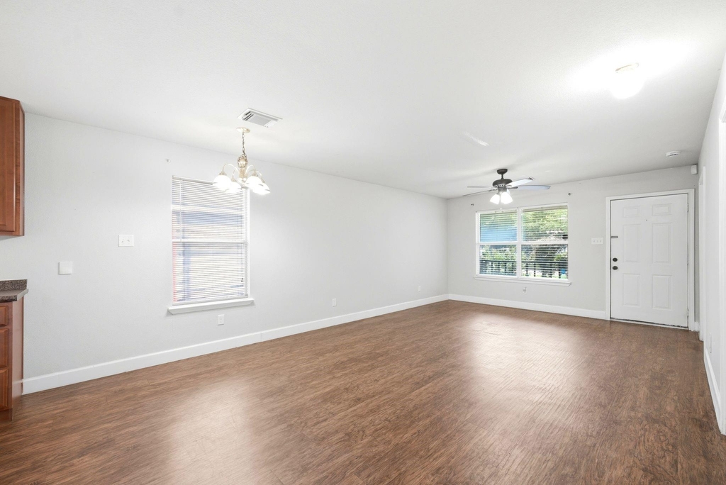 11723 Greenmesa Drive - Photo 13