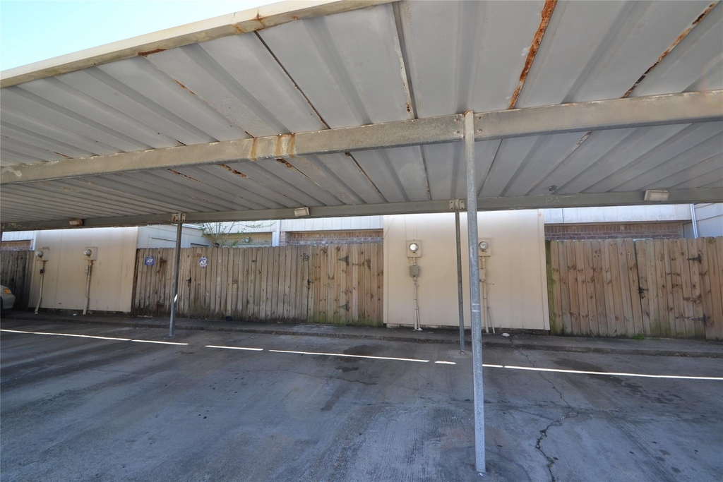 9200 W Bellfort Avenue - Photo 35