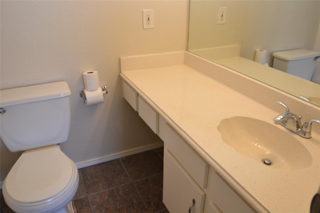 9200 W Bellfort Avenue - Photo 25