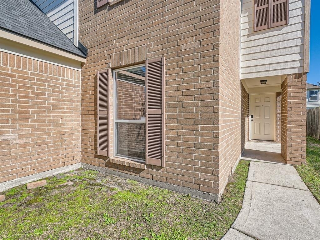 11010 Walkup Way - Photo 1