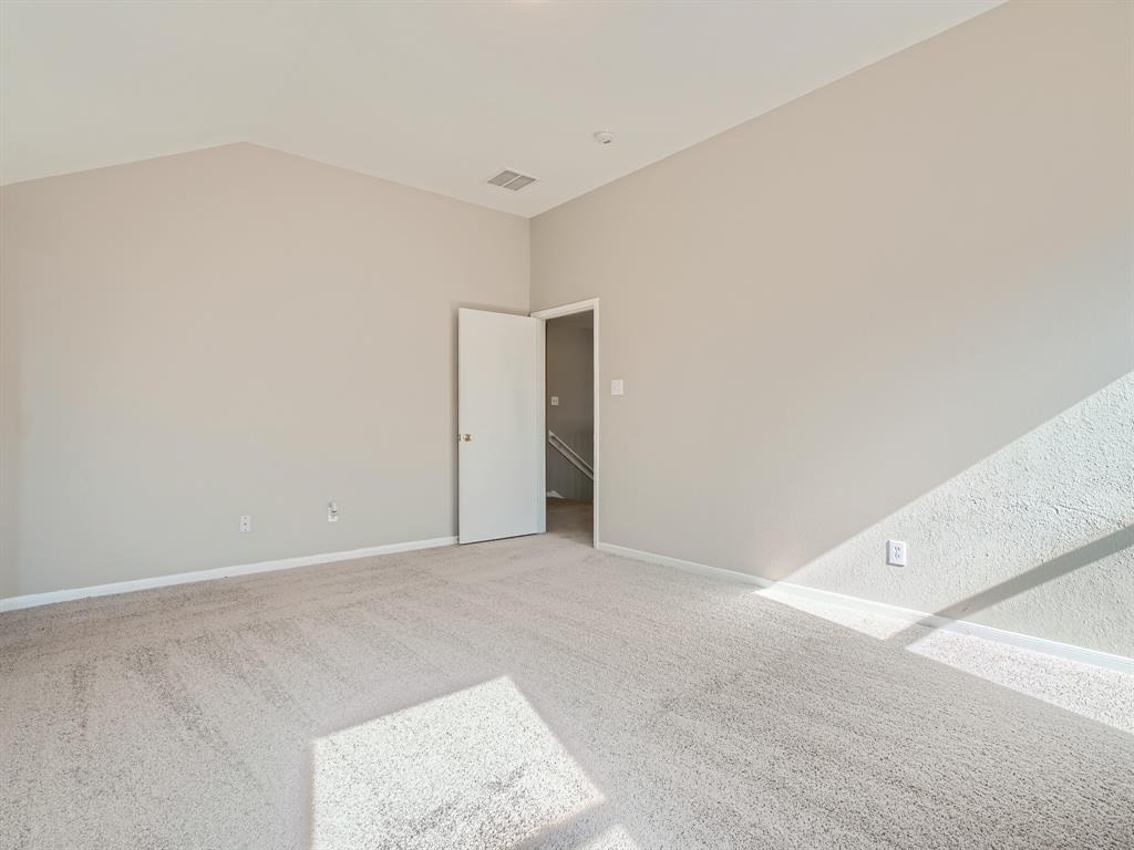 11010 Walkup Way - Photo 13