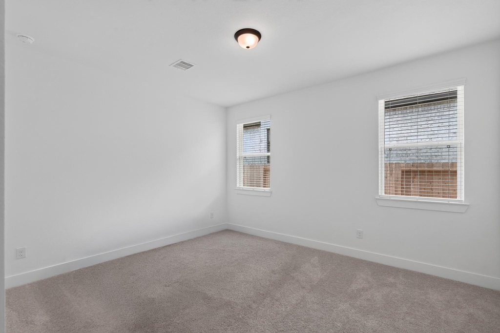 9745 Roaring River Falls - Photo 25