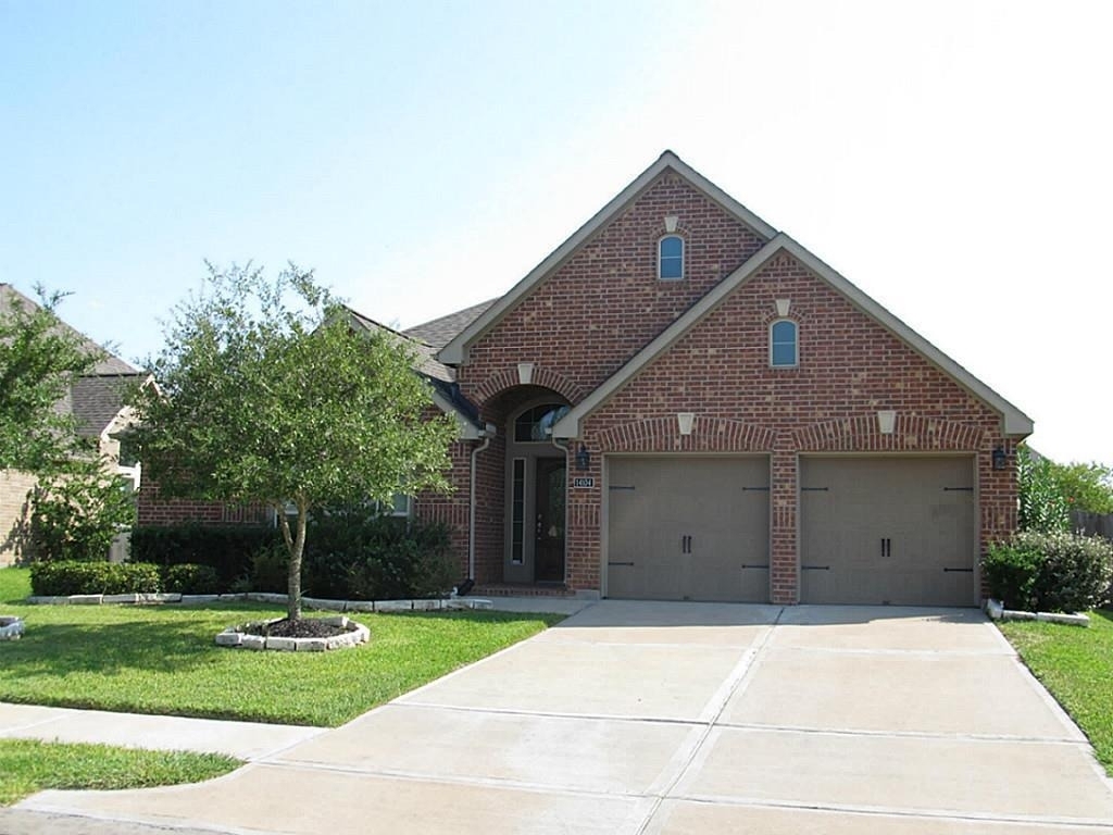 14104 Green Thicket Drive - Photo 0