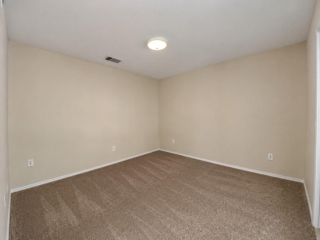 525 Eagles Nest Cove - Photo 31