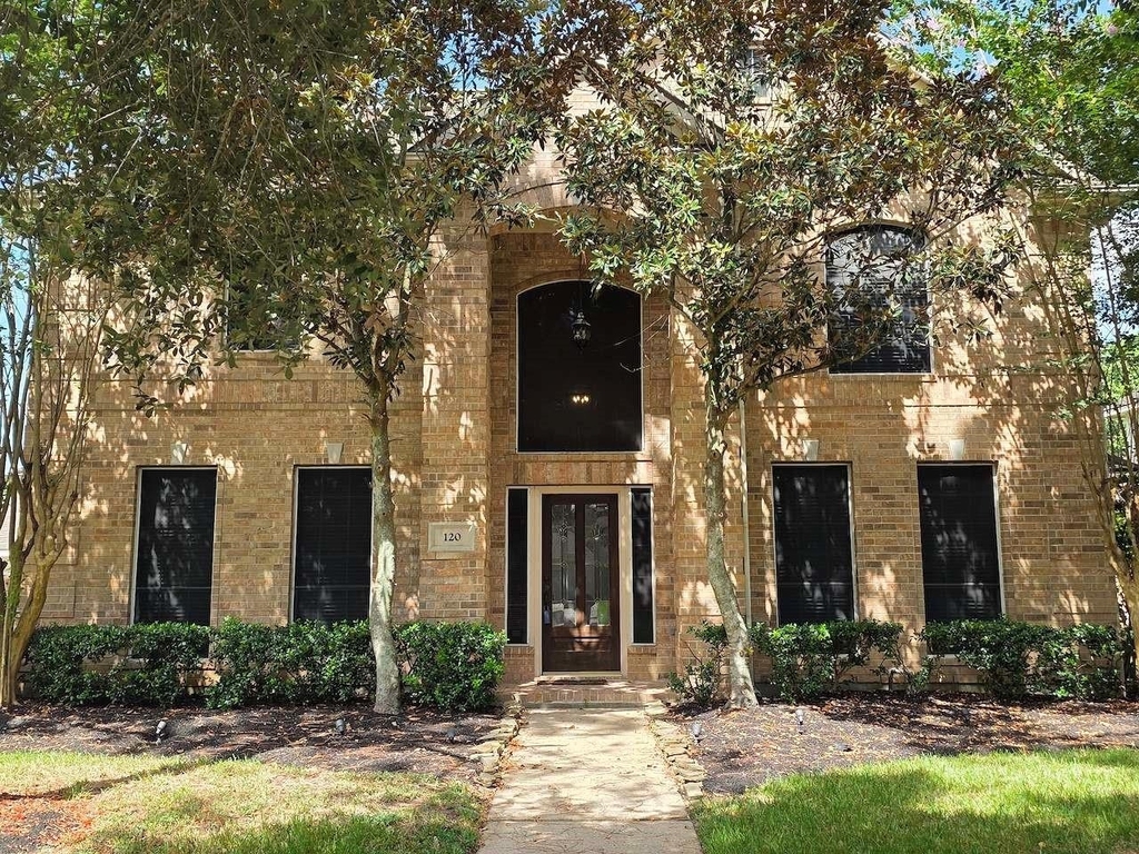 120 Emerald Cloud Lane - Photo 0