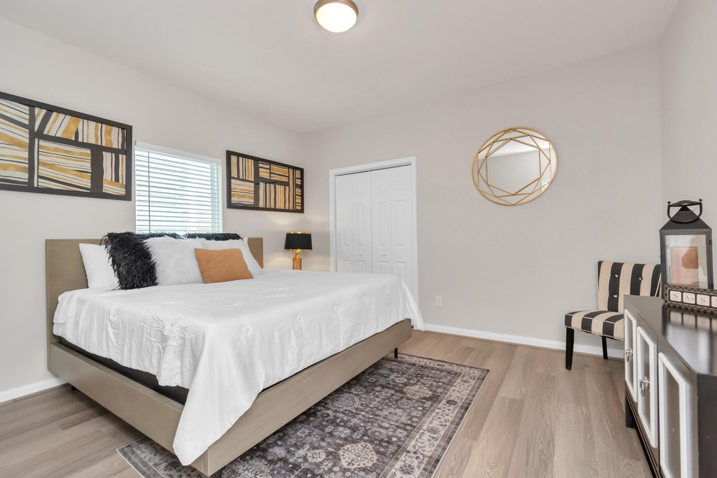 3308 Castor Street - Photo 30