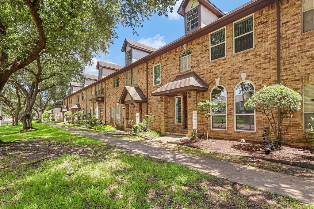 2118 Gemini Street - Photo 0