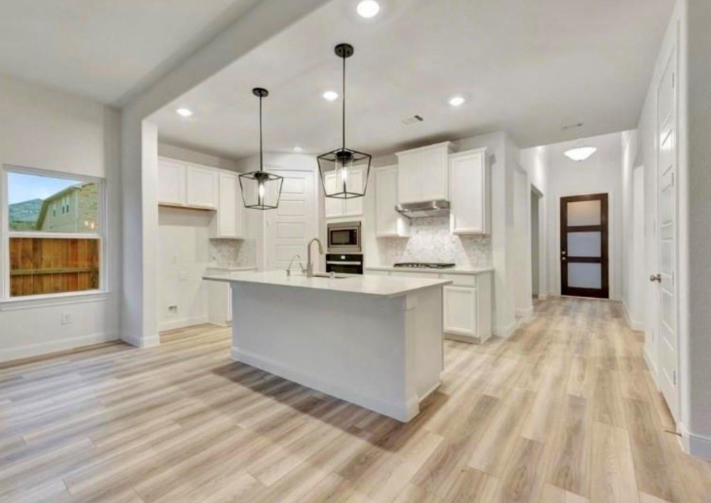 1927 Darlington Oak Drive - Photo 3