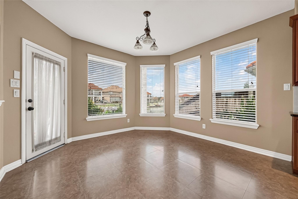 18943 Villa Bergamo Lane - Photo 13