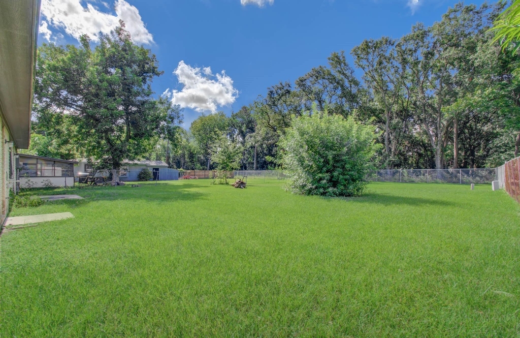 947 W Bertrand Street - Photo 26