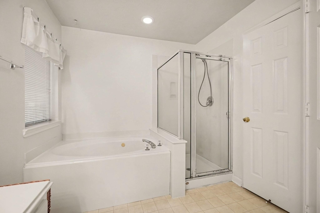 1150 Andover Drive - Photo 13