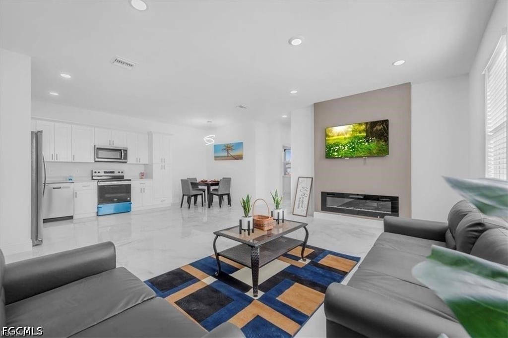 237/239 Milwaukee Boulevard - Photo 5