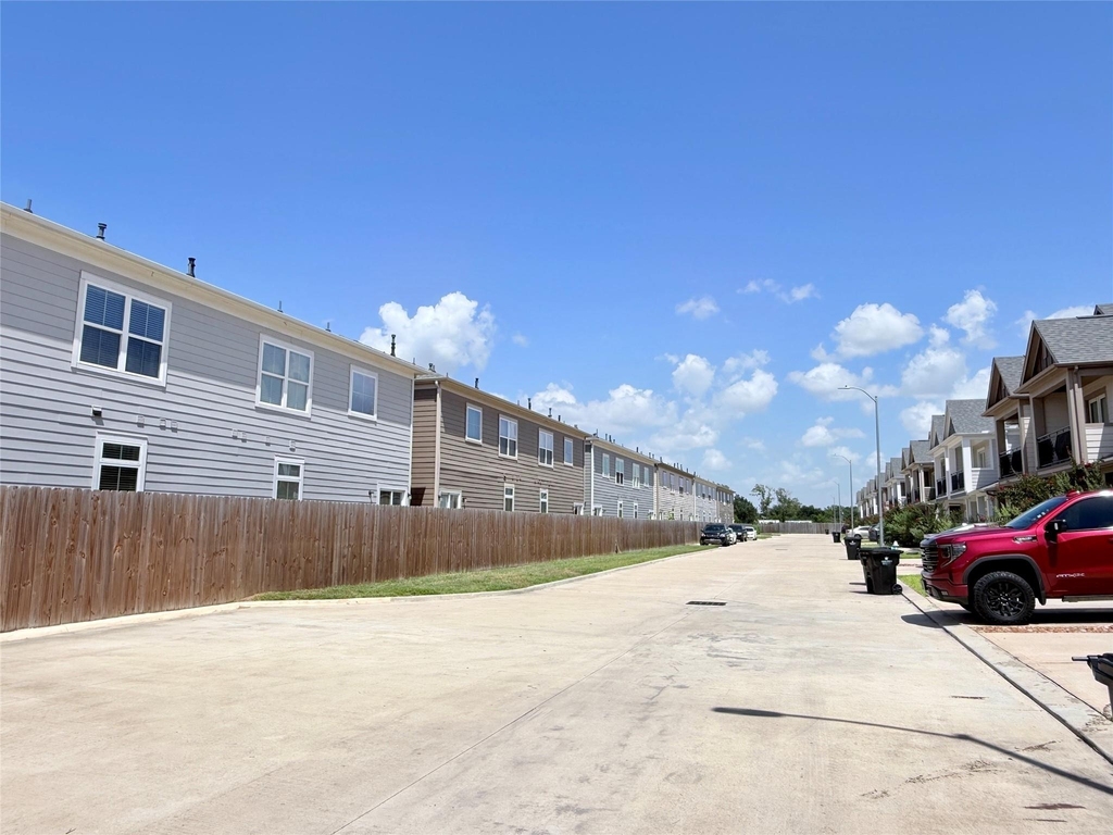 16575 Oasis Glade Drive - Photo 46