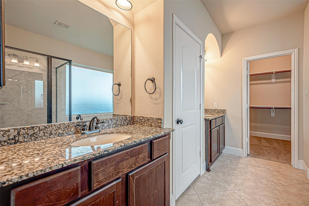 12604 Floral Park Lane - Photo 33