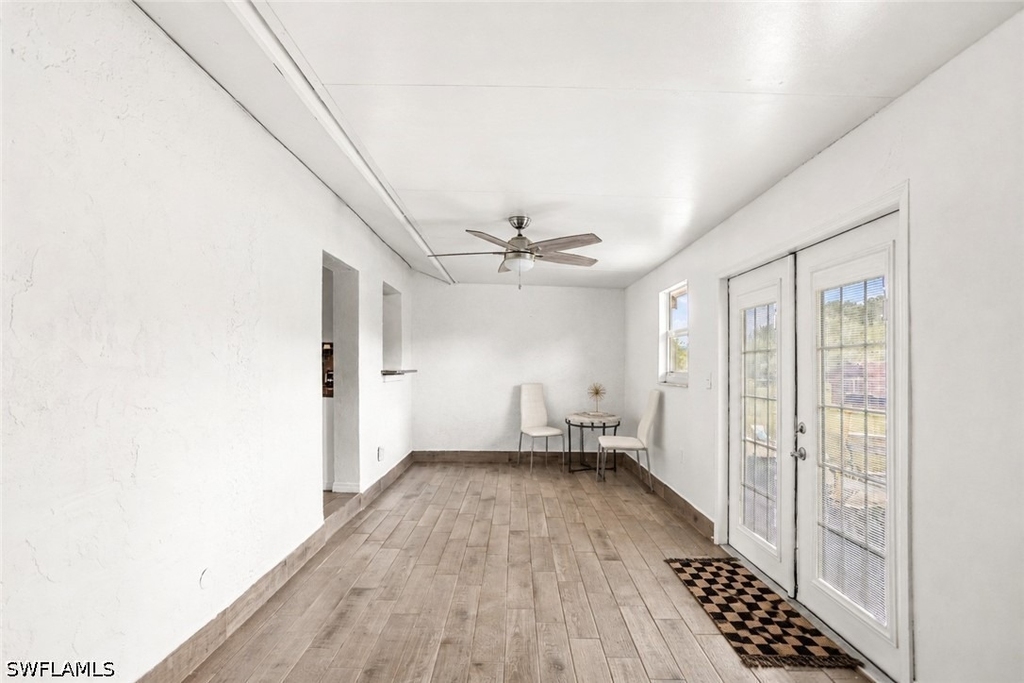 17370 W Carnegie Circle - Photo 9
