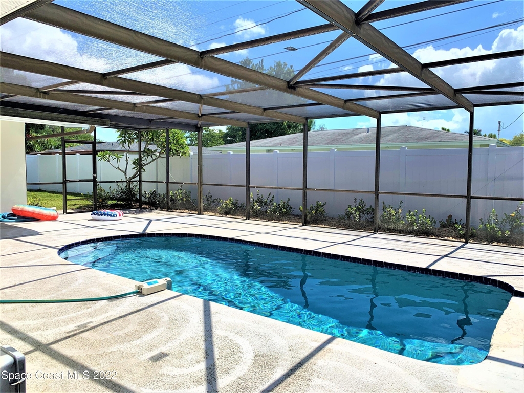 810 1st Street - Photo 18