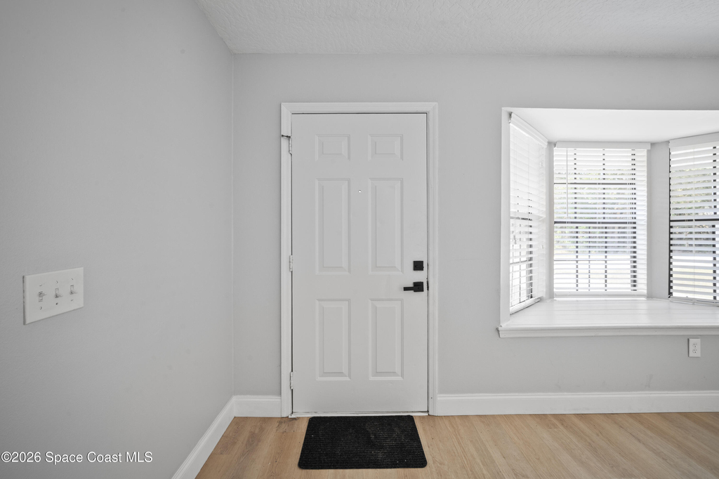1328 Union Street Se - Photo 2