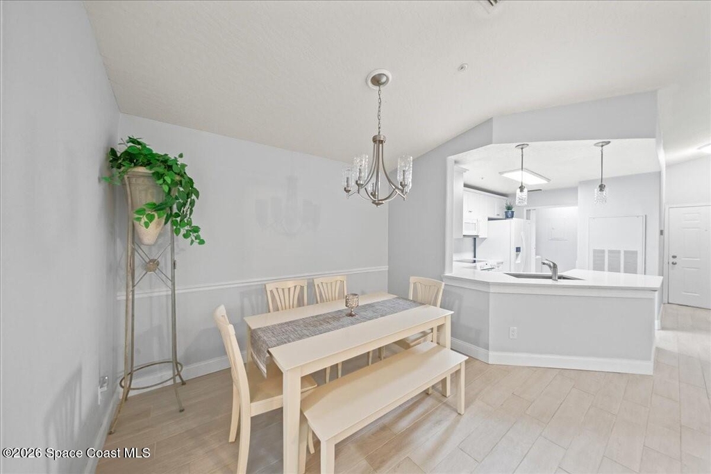 7667 N Wickham Road - Photo 5