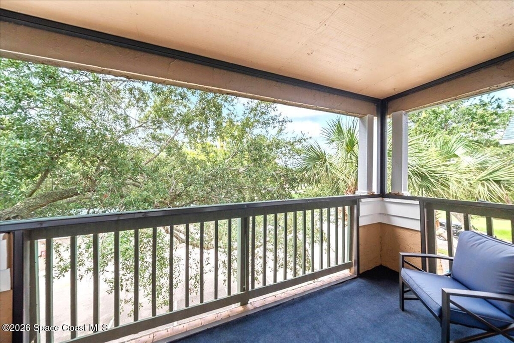 7667 N Wickham Road - Photo 11