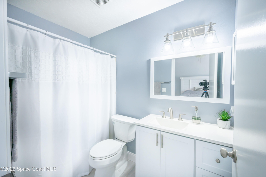 7667 N Wickham Road - Photo 9