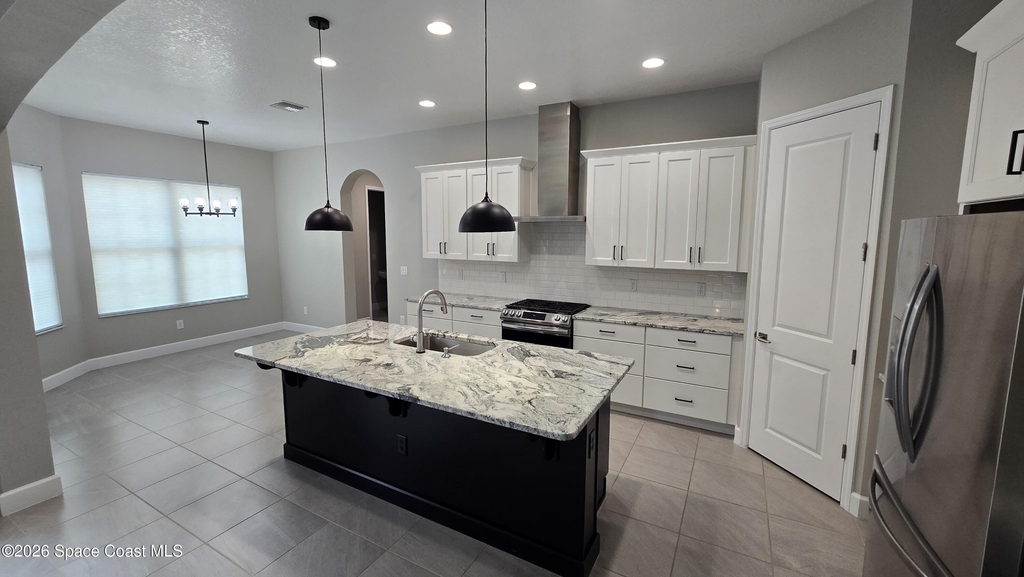 8416 Lyside Drive - Photo 2