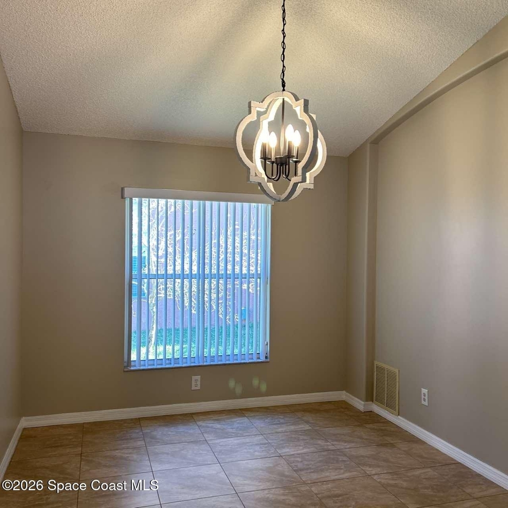 1281 Rock Springs Drive - Photo 10