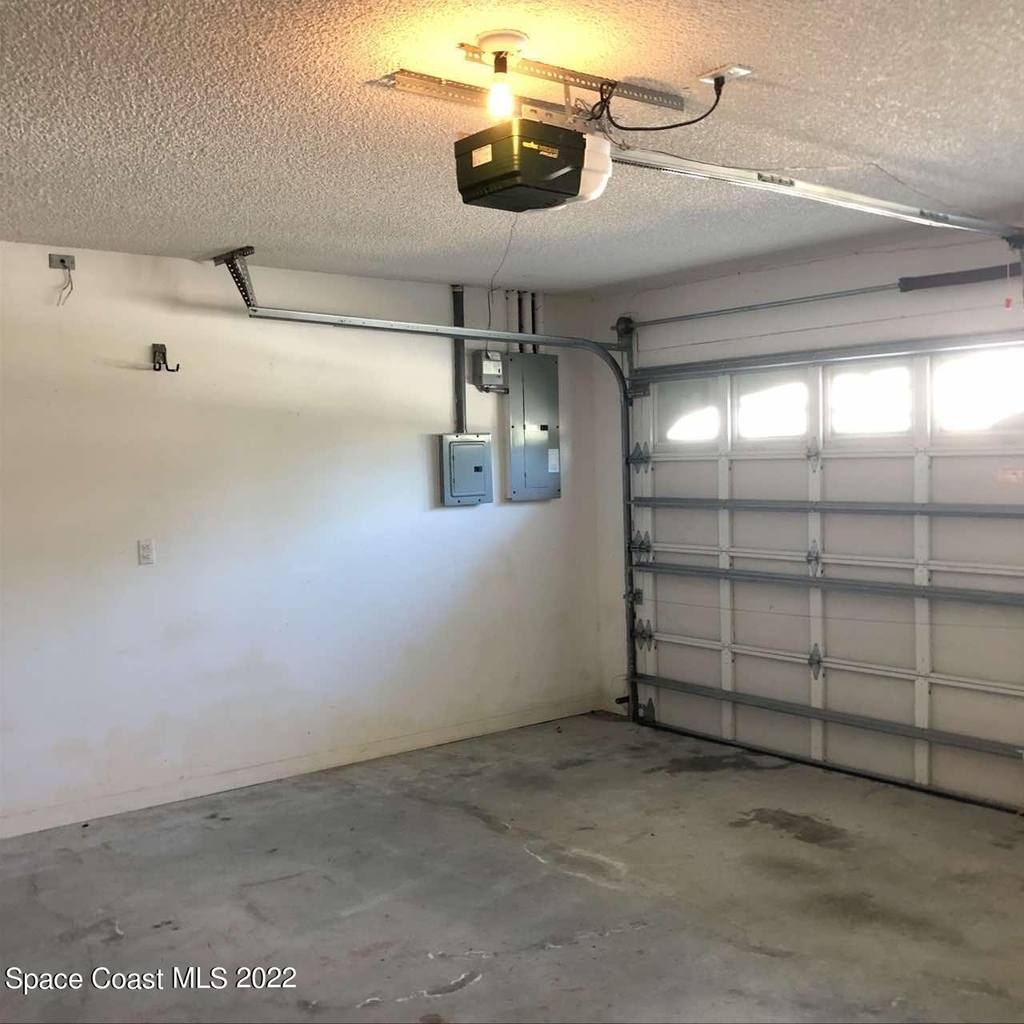 1281 Rock Springs Drive - Photo 18