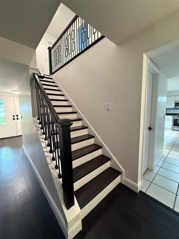 8004 Beltrees Court - Photo 9