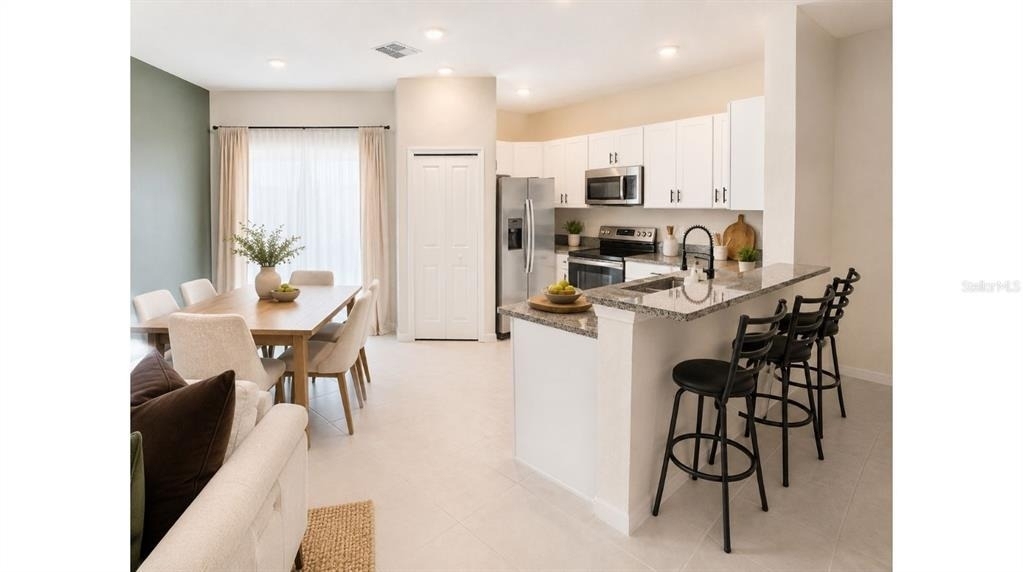 6115 Shiner Street - Photo 4