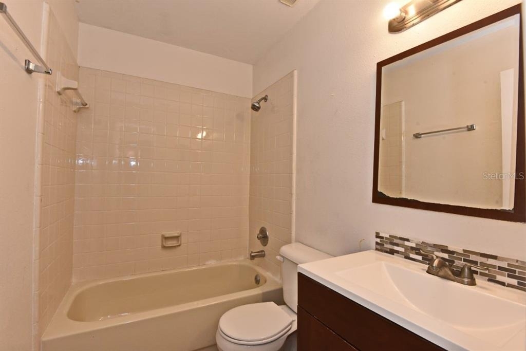 2809 Waxy Willow Lane - Photo 9