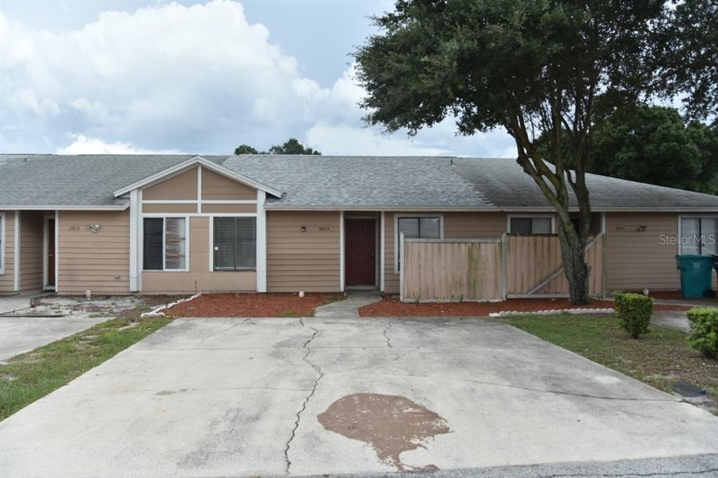 2809 Waxy Willow Lane - Photo 0