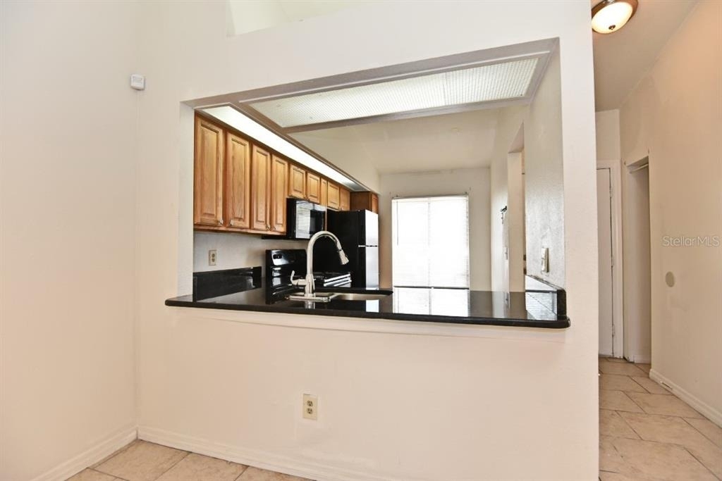 2809 Waxy Willow Lane - Photo 4