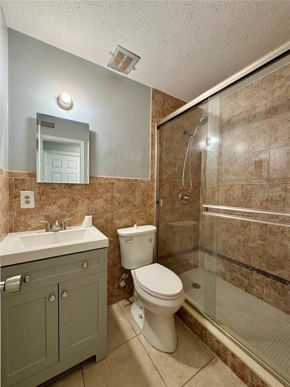 775 Hillview Drive - Photo 6