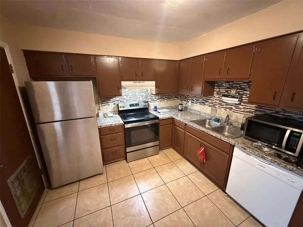 3988 Crayrich Circle - Photo 1