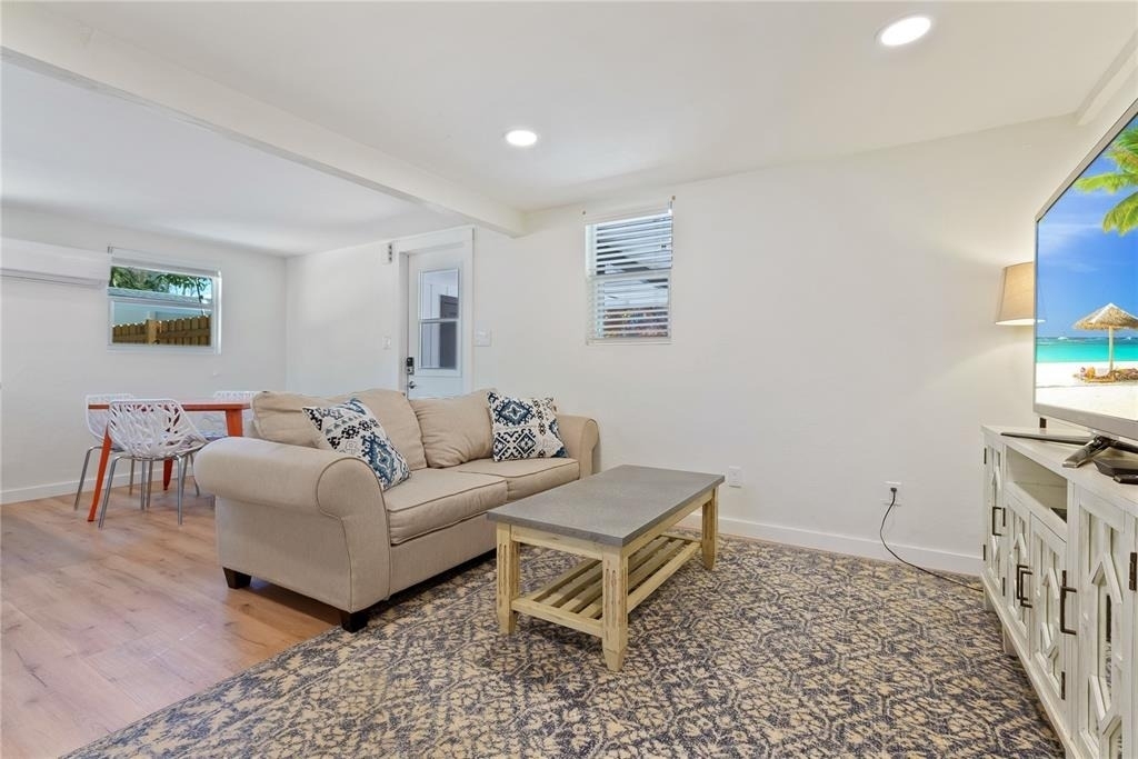 2311 Waldemere Street - Photo 9
