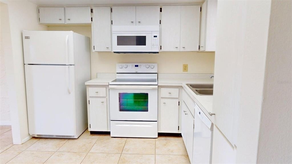 1213 Glen Oaks Drive E - Photo 12