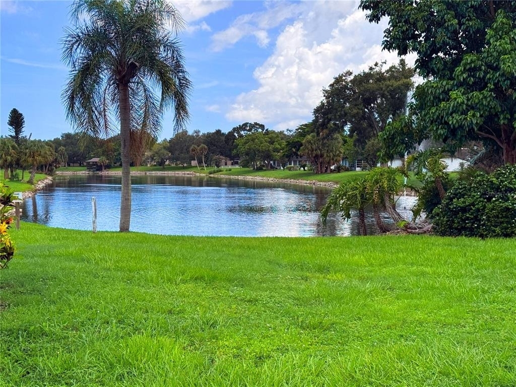 1213 Glen Oaks Drive E - Photo 9